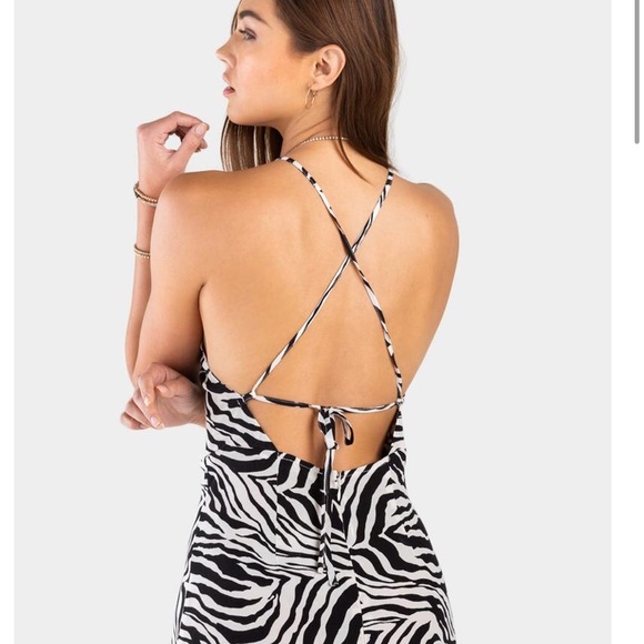 ⚡️SALE - SMALL LEFT⚡️ Francesca’s Tianna Dress▪️◾️ - Picture 3 of 5